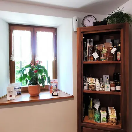 Cosy Avec Bien-etre, Parking, Wifi - Au Coeur De L'auvergne - Fr-1-582-506 *