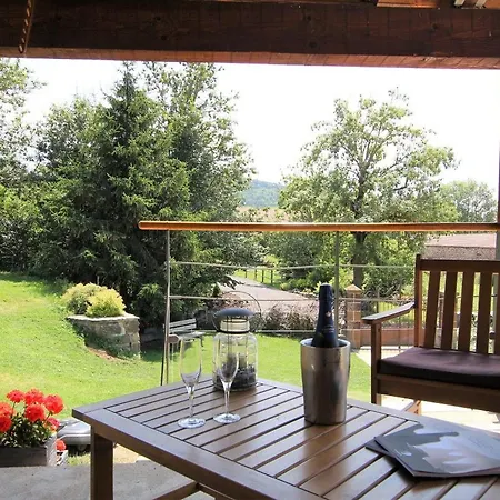 Cosy Avec Bien-etre, Parking, Wifi - Au Coeur De L'auvergne - Fr-1-582-506